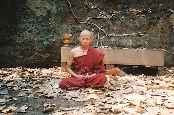 การศึกษาทางธรรม (ก่อนเข้าสู่เพศบรรพชิต) ของ ครูบาอริยชาติ อริยจิตฺโต